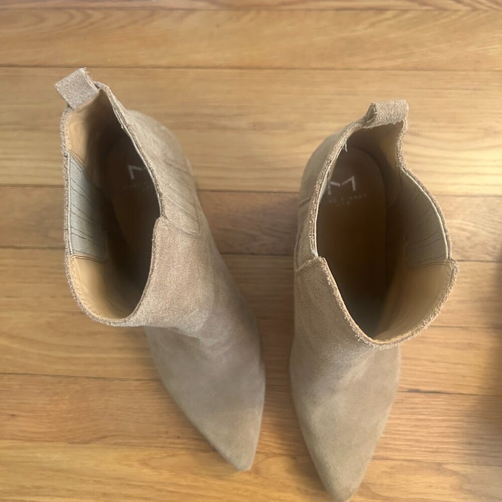 Marc Fisher Suede Pointed-Toe Block Heel Booties – Tan – Size 11 - Picture 4 of 9